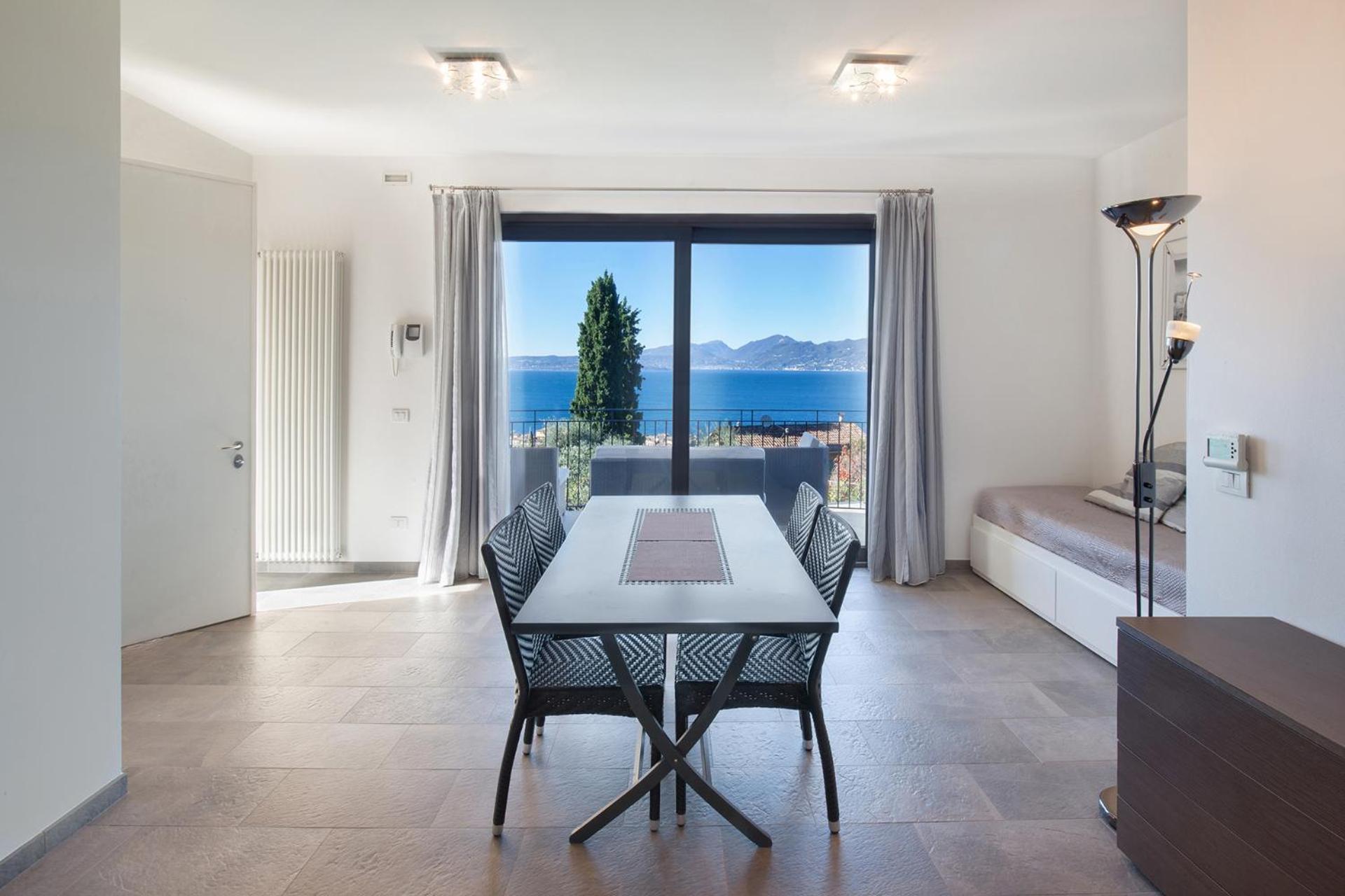 Villa Loncrino - Fine Living Torri Del Benaco Eksteriør billede